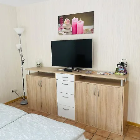 Mit Bad Und Kueche In Seenaehe *