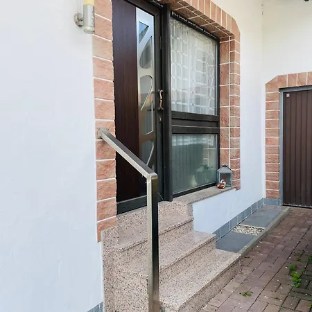 Homestay Mit Bad Und Kueche In Seenaehe
